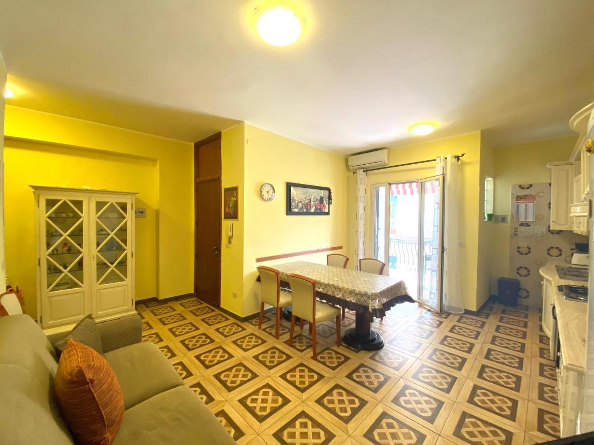 Casa Vacanze Rosy Giardini Naxos Exterior foto